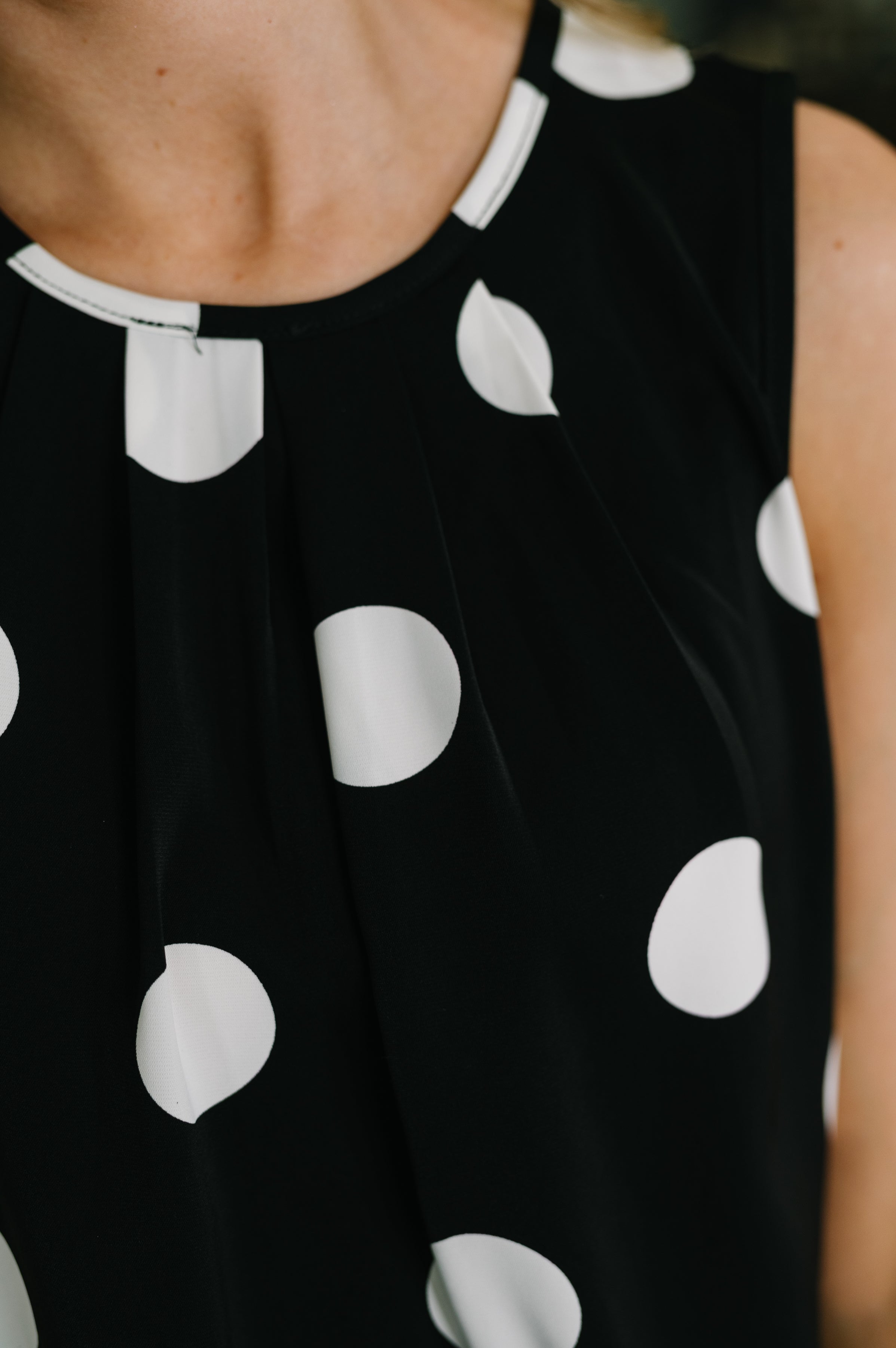 Pristine Condition Top and Bottom Polka Dot Set - Charming Charlie