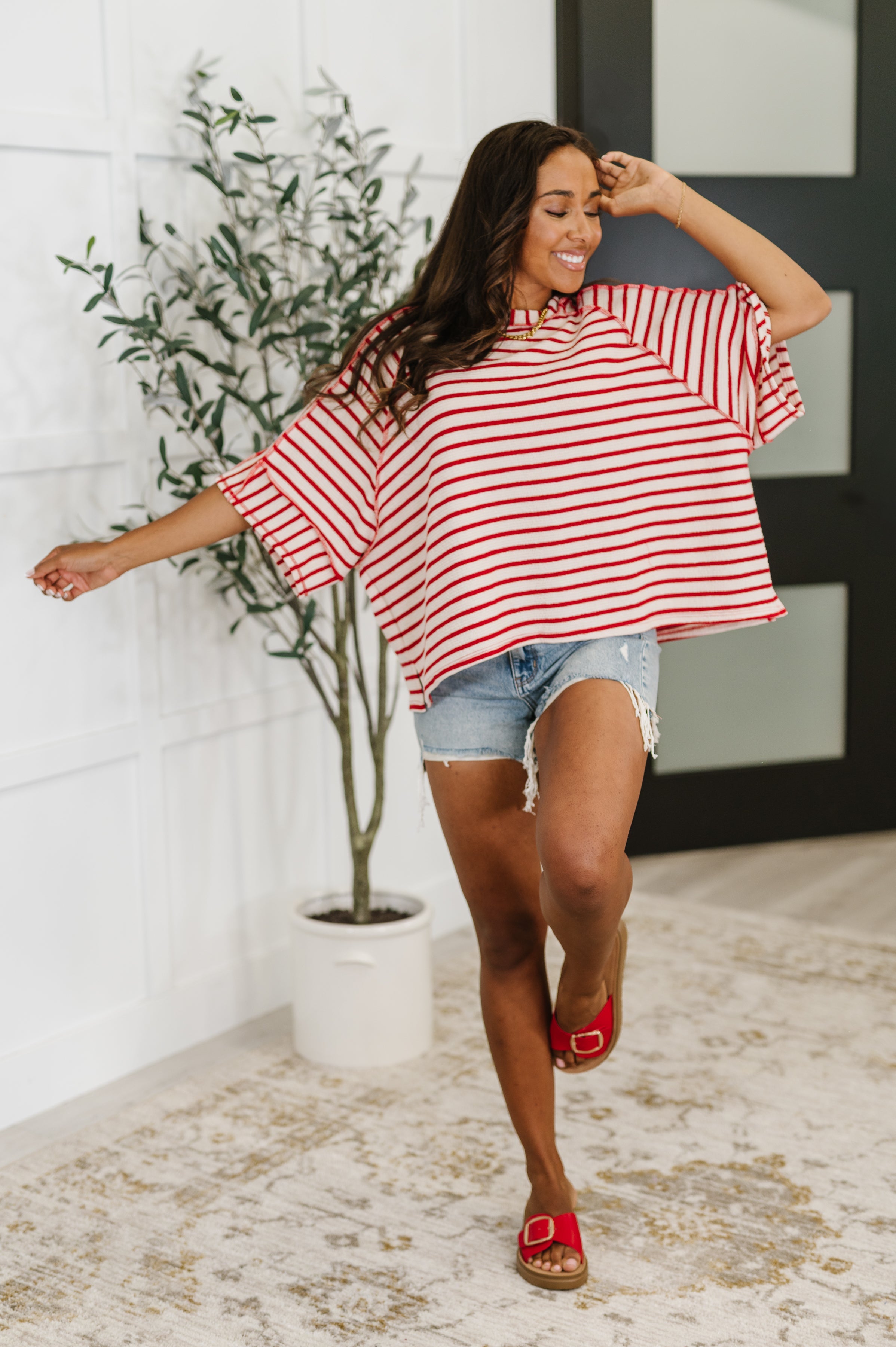 Sass in Session Relaxed Top in Cream Red - Charming Charlie