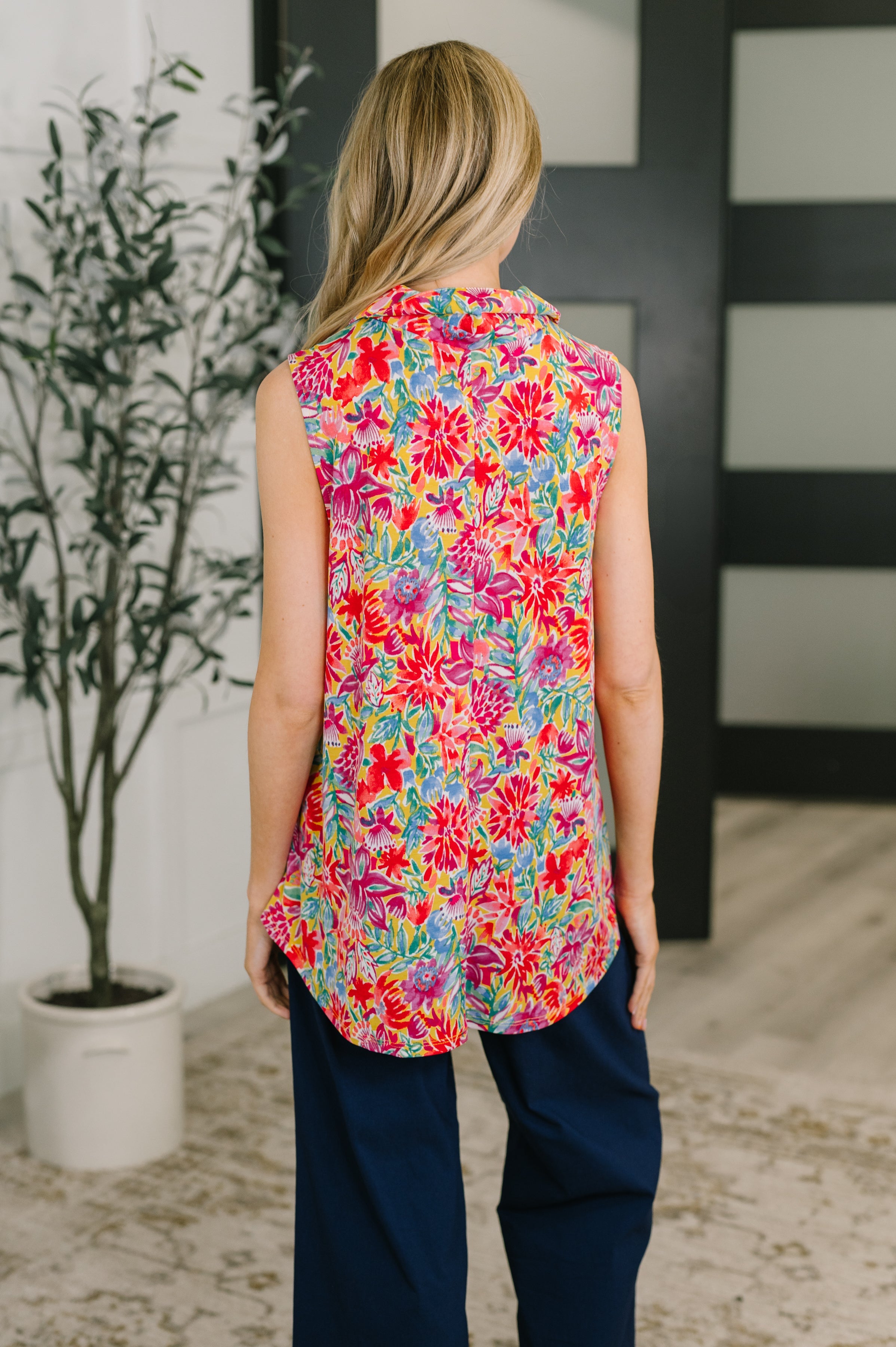 Sea Spray Collared Sleeveless Top in Island Bloom - Charming Charlie