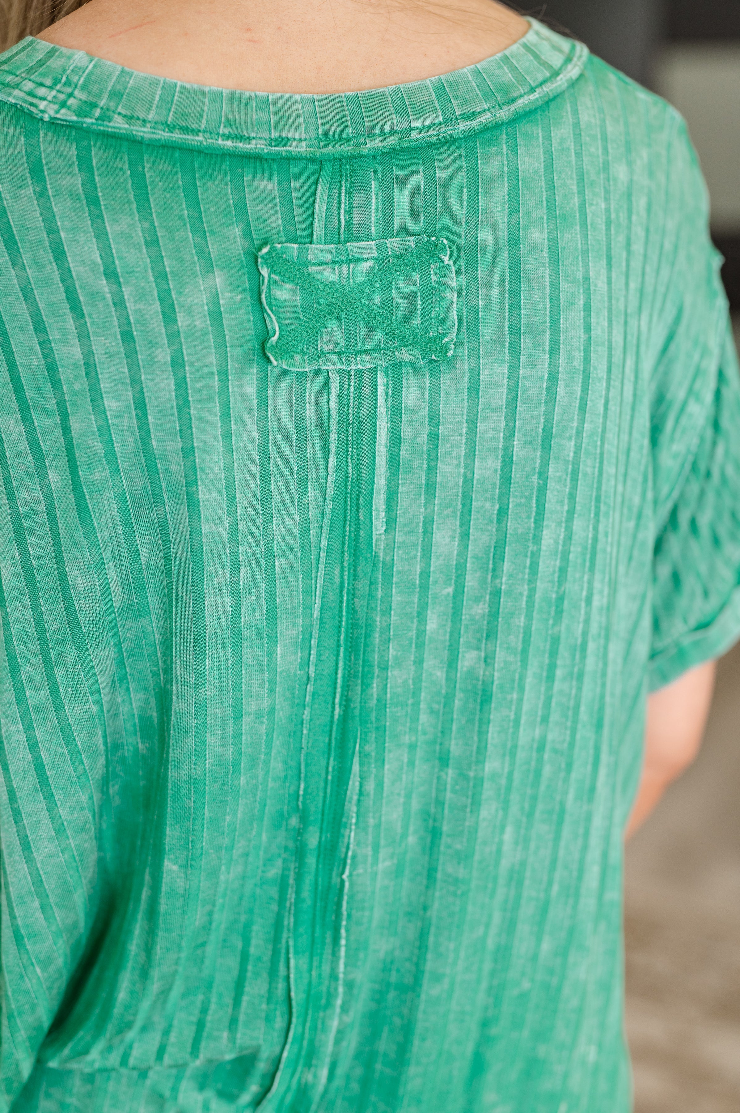 Sunday's Bestie Mineral Wash Top in Kelly Green - Charming Charlie