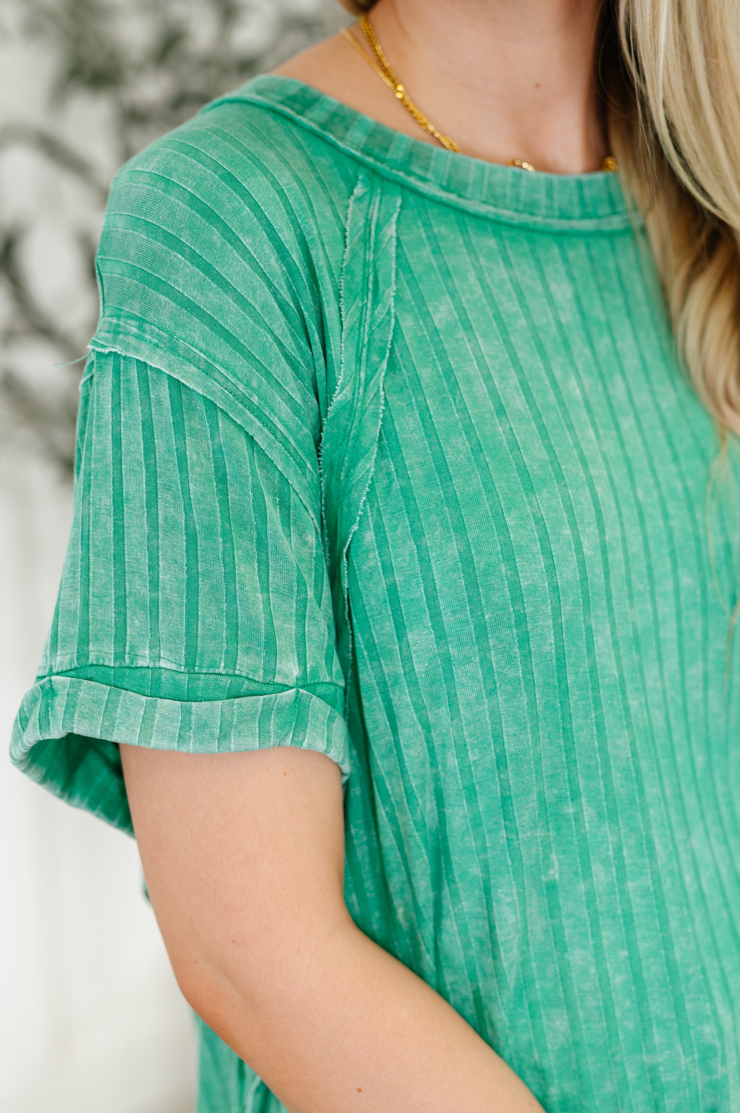 Sunday's Bestie Mineral Wash Top in Kelly Green - Charming Charlie