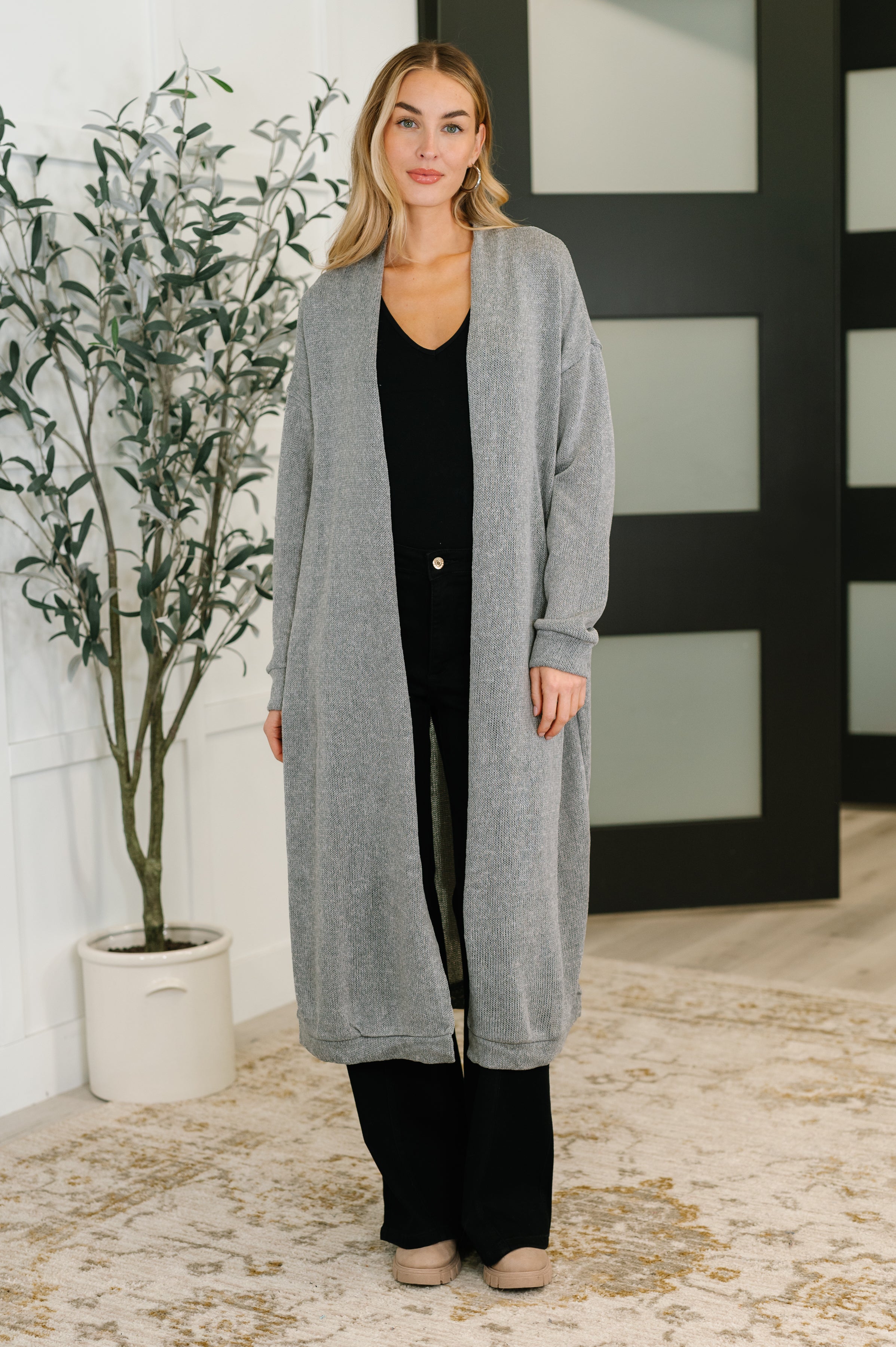 Travel Hideaway Open Front Cardigan in Soft Grey - Charming Charlie