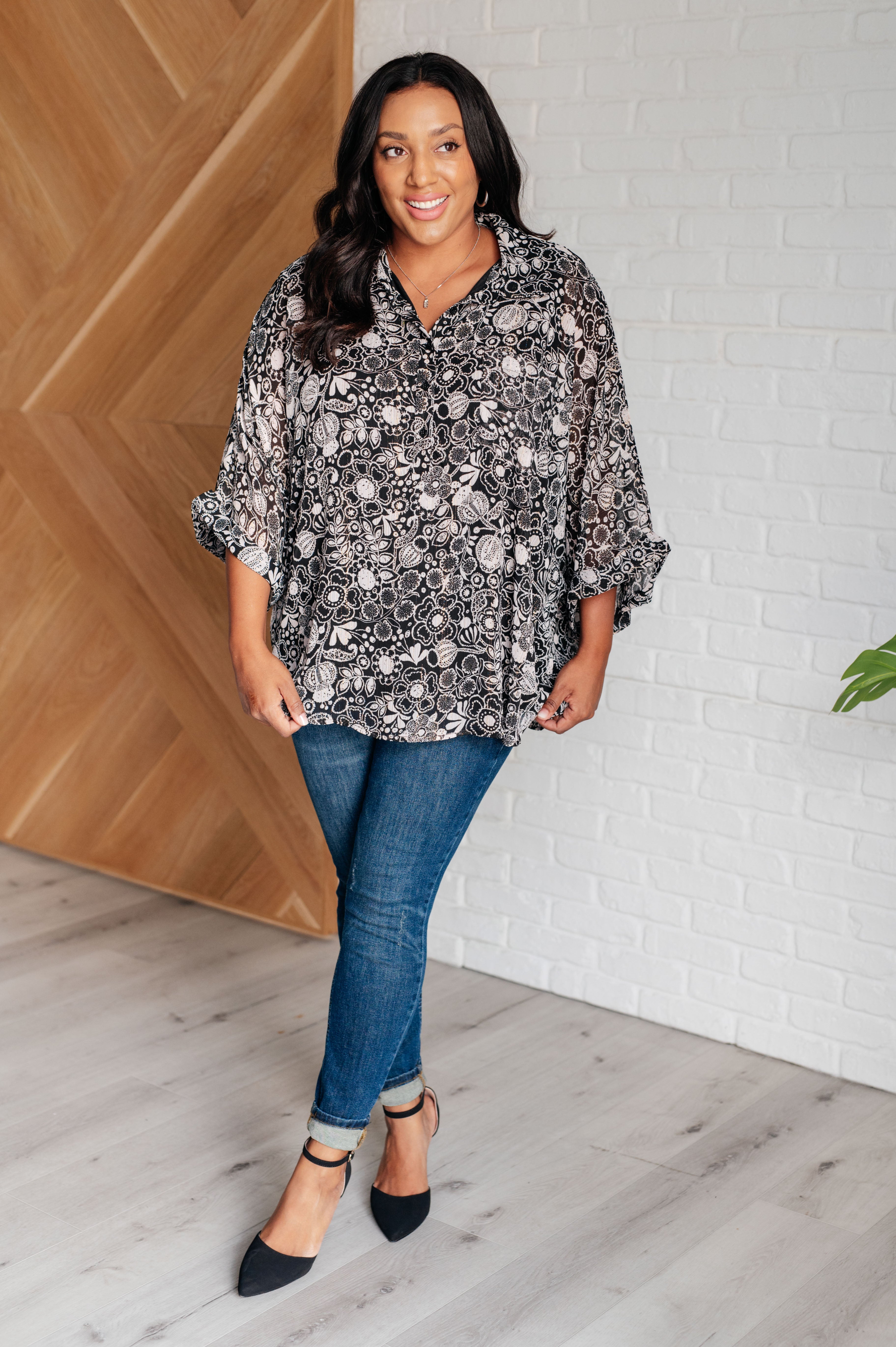 Work All Day Floral Top - Charming Charlie