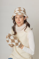 Shop for KW Fashion Diamond Sherpa Mittens at doeverythinginloveny.com wholesale fashion accessories