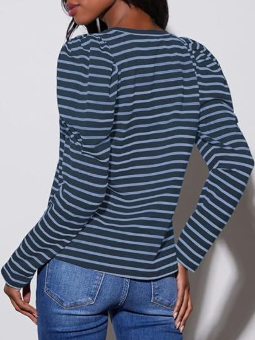 Striped Round Neck Long Sleeve T-Shirt – Charming Charlie
