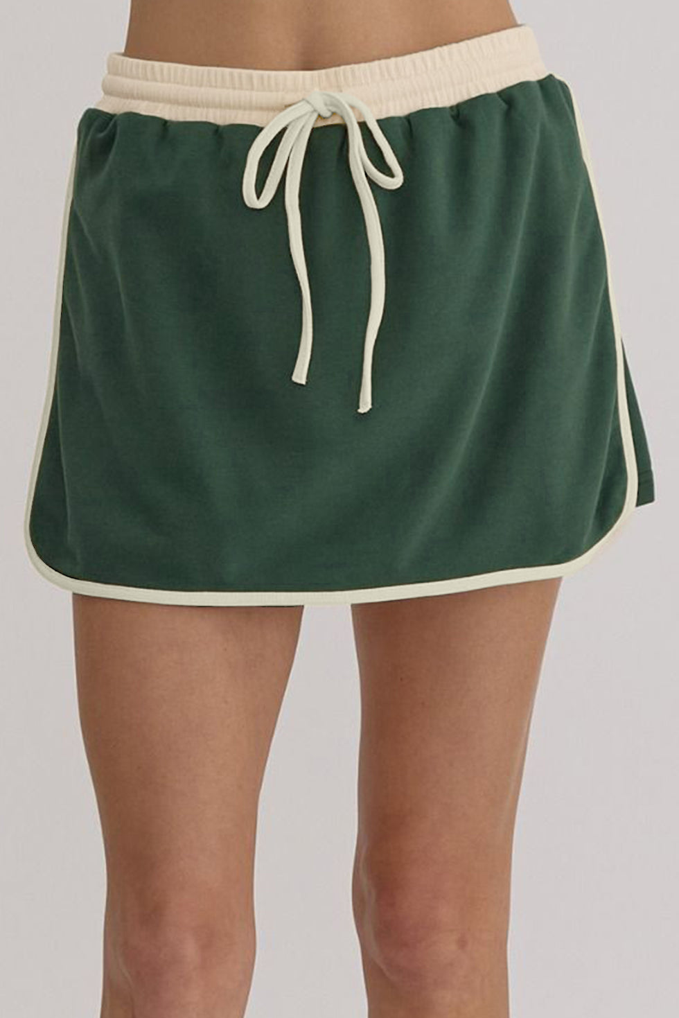 Devine Contrast Trim Round Neck Top and Shorts Set