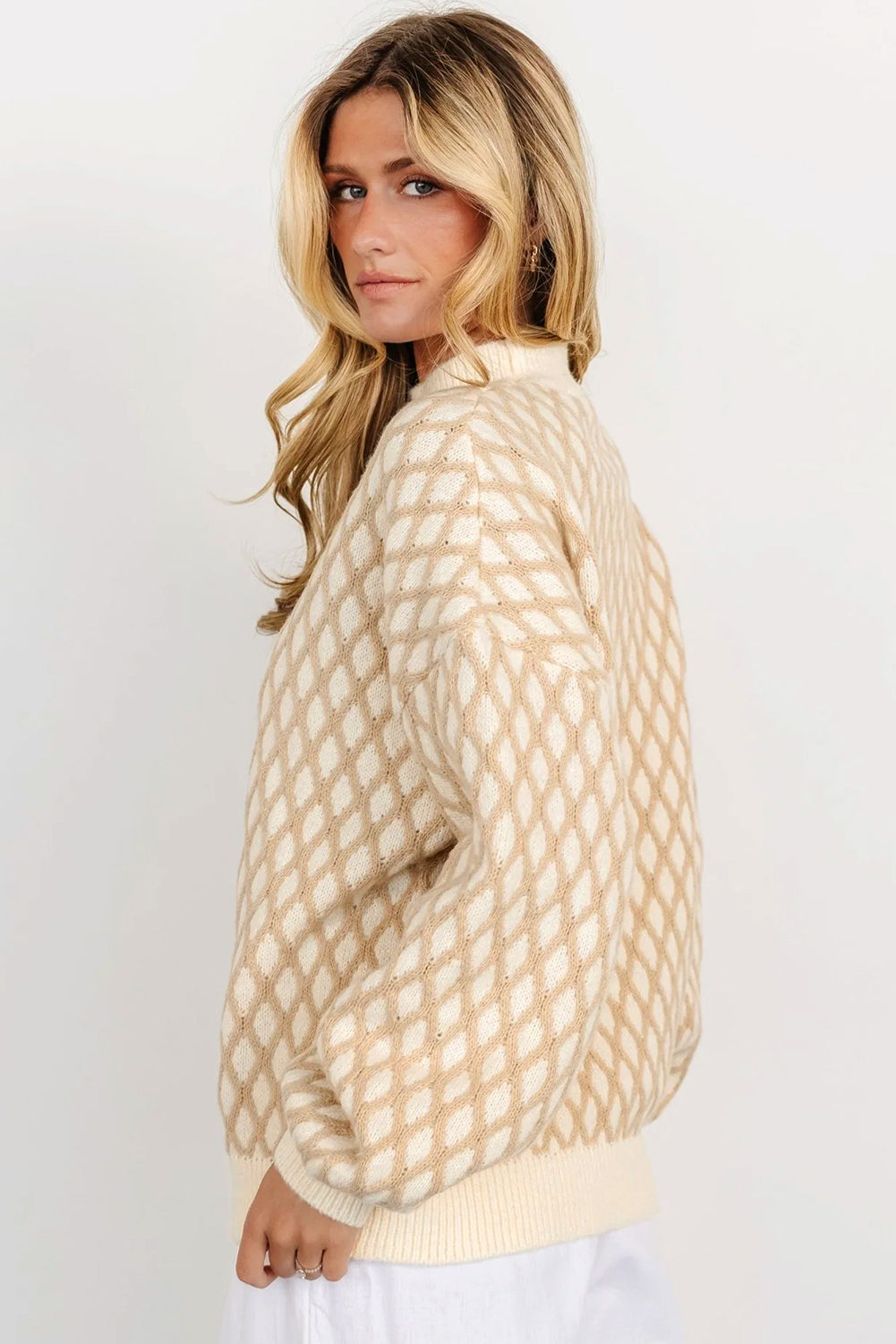 Diamond Pattern Mock Neck Long Sleeve Sweater – Charming Charlie