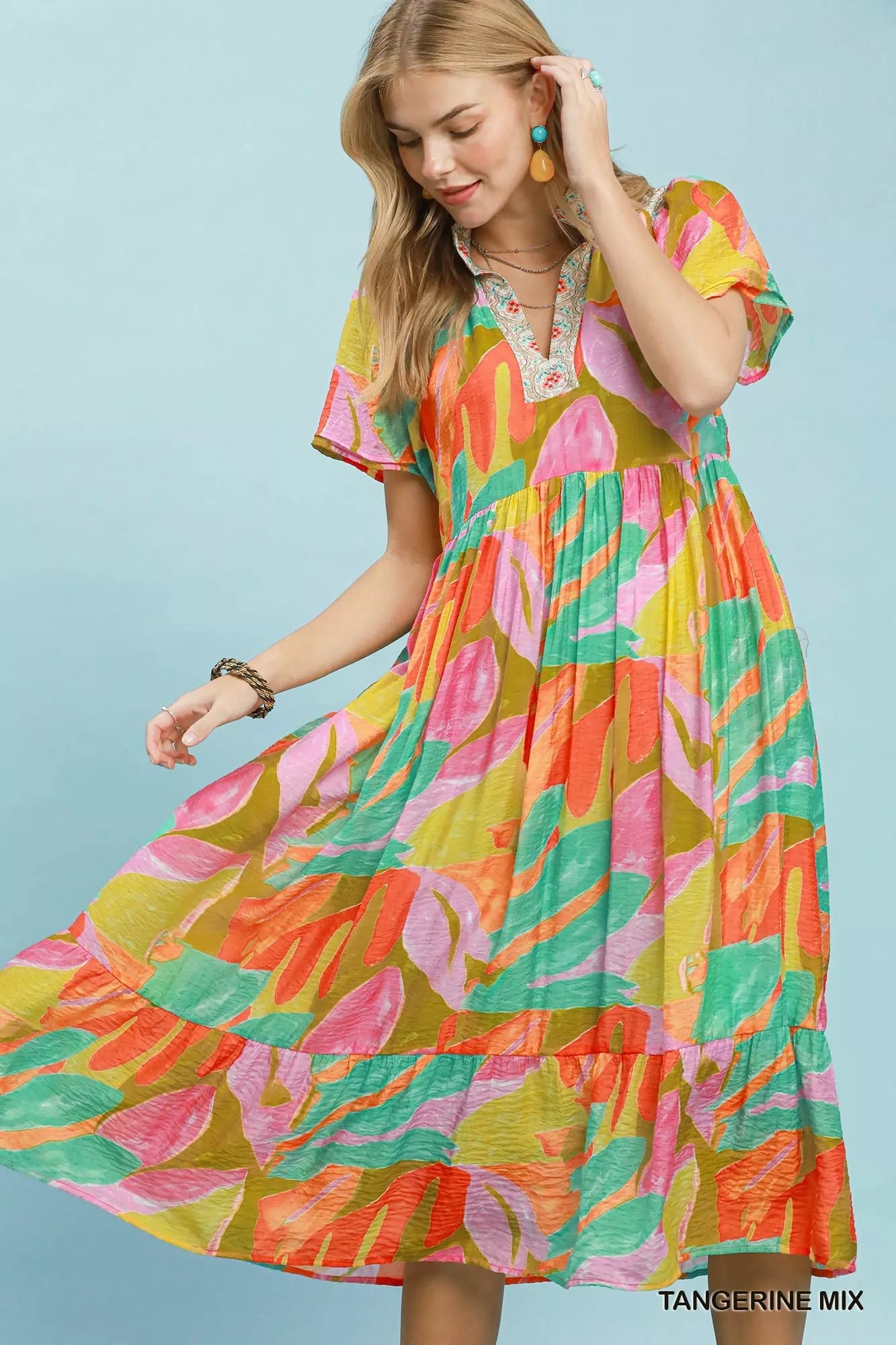 Umgee Abstract Tropical Print Tiered Midi Dress TANGERINE MIX / S