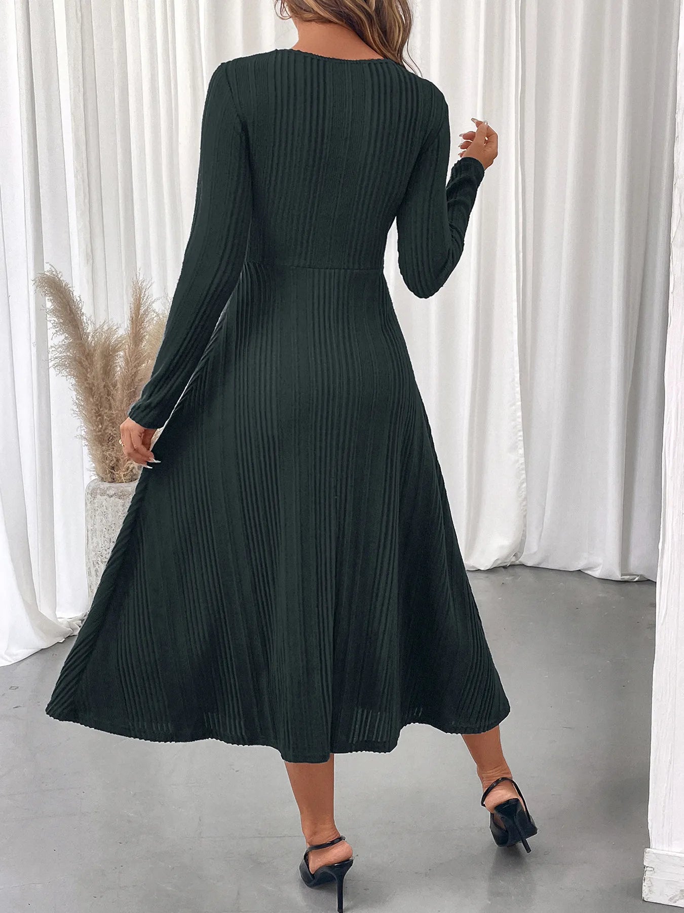 Ribbed Knit Cutout Long Sleeve Midi Dress Black Forest / M Ribbed Knit Cutout Long Sleeve Midi Dress Black Forest / M