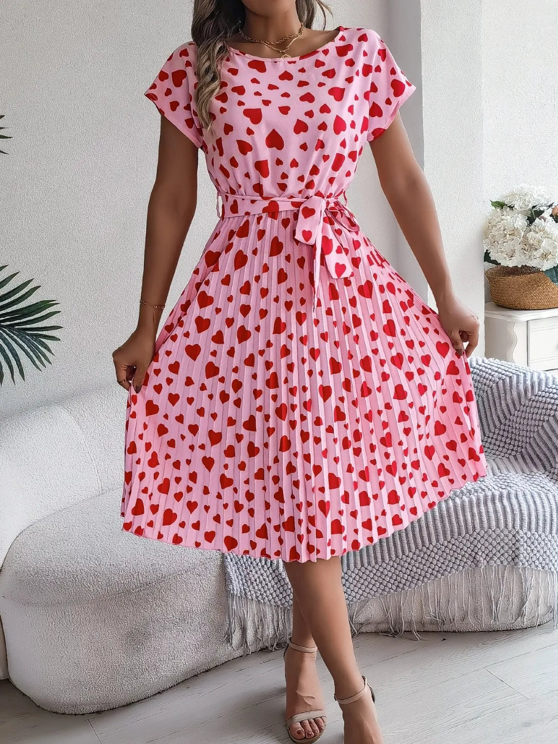 heart print mini dress Heart Print Short Sleeve Tie Waist Dress Deep Red / L