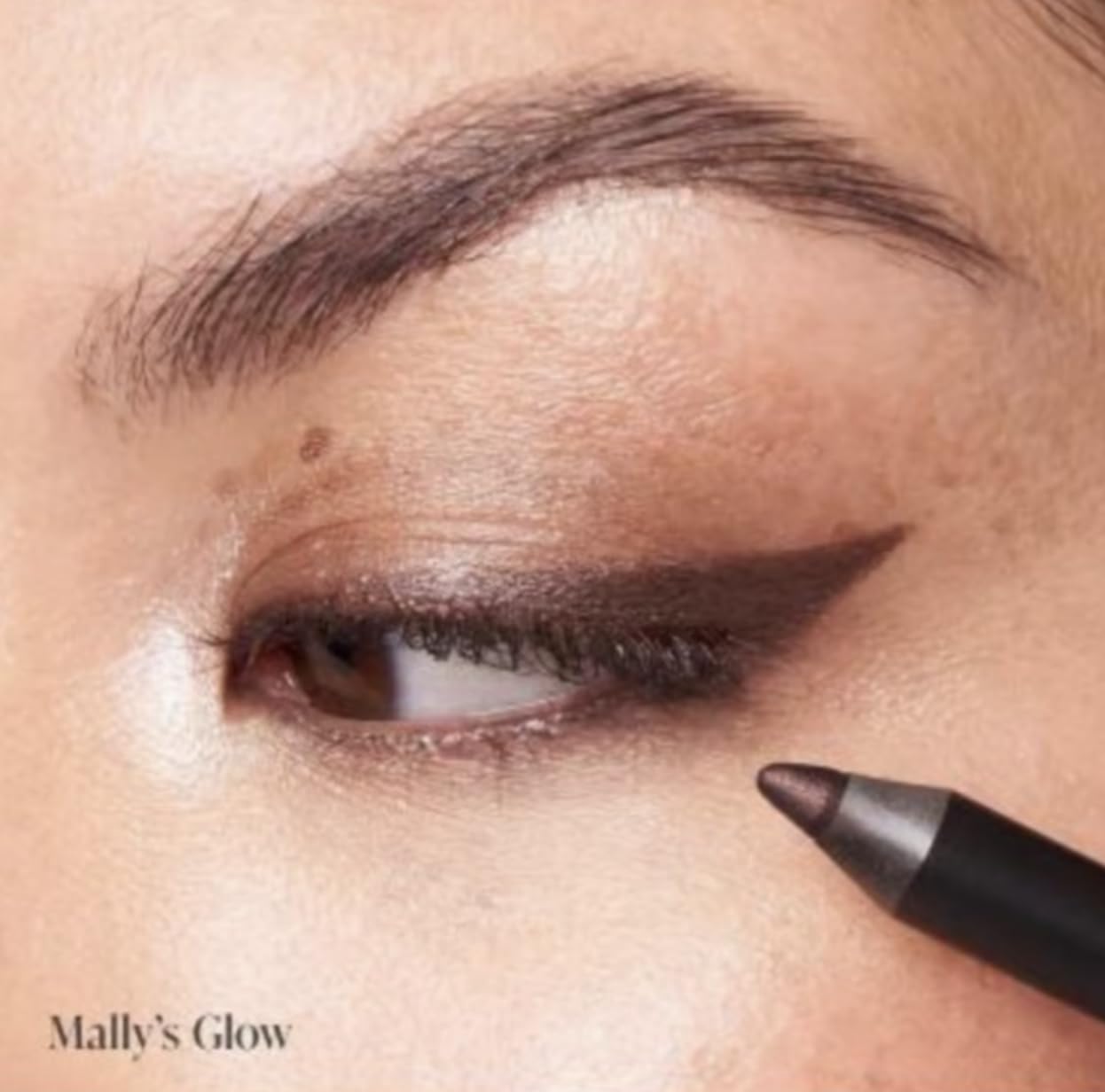Mally Evercolor Starlight Pencil Waterproof Eyeliner - Mally's Glow - Creamy Long-Lasting Smudge-Proof Gel Formula - Sharpenable - Charming Charlie