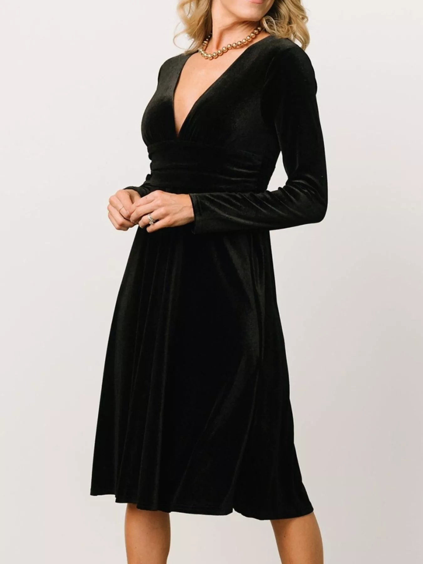 Velvet Deep V-Neck Long Sleeve Dress Dark Green / L