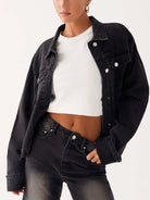 ec2a0a9e-8b7f-45d6-85b7-ef50d28f4633-Max