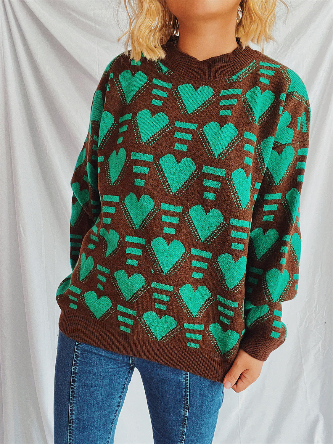Heart Contrast Long Sleeve Dropped Shoulder Sweater – Charming Charlie