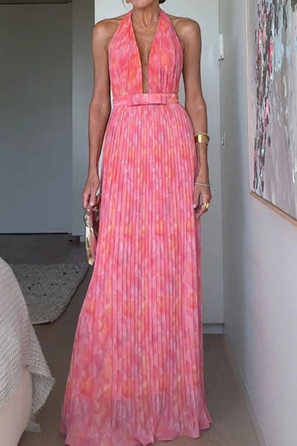 Halter Neck Pleated Maxi Dress - Pink / XL Halter Neck Pleated Maxi Dress - Pink / XL