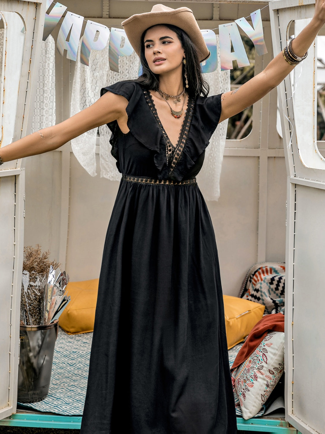 Lace Detail Plunge Cap Sleeve Midi Dress - Black / S Lace Detail Plunge Cap Sleeve Midi Dress - Black / S