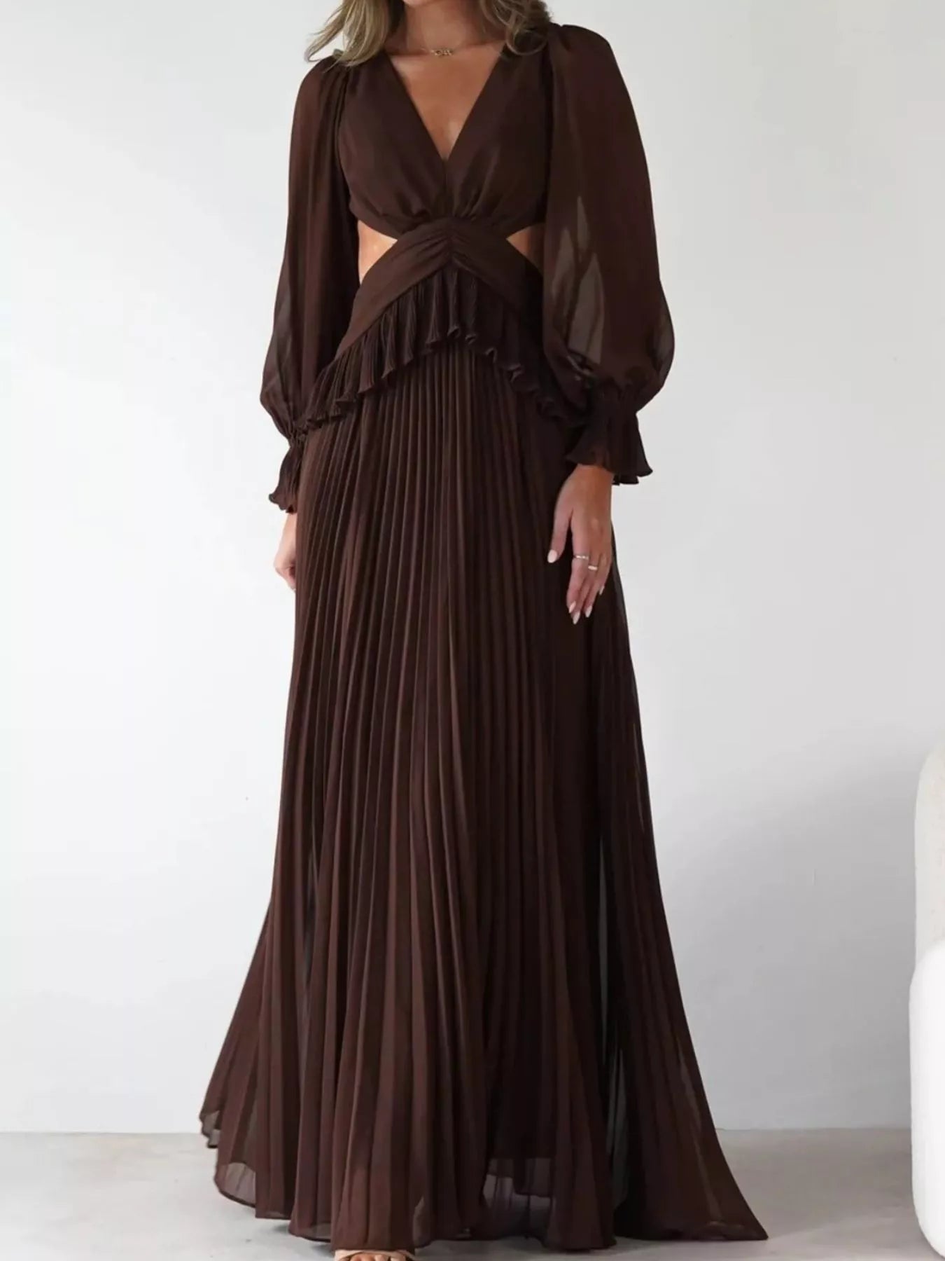 Backless Pleated Long Sleeve Maxi Dress Charming Charlie Backless Pleated Long Sleeve Maxi Dress Charming Charlie