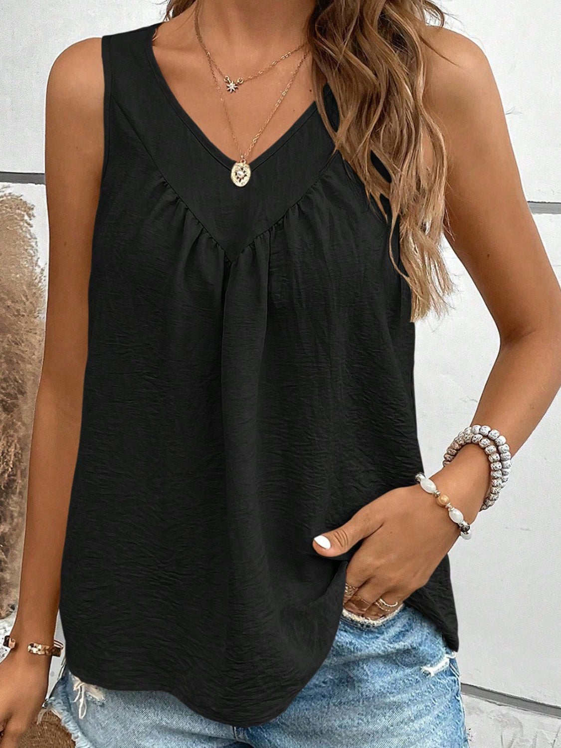 Ruched V-Neck Wide Strap Tank – Charming Charlie