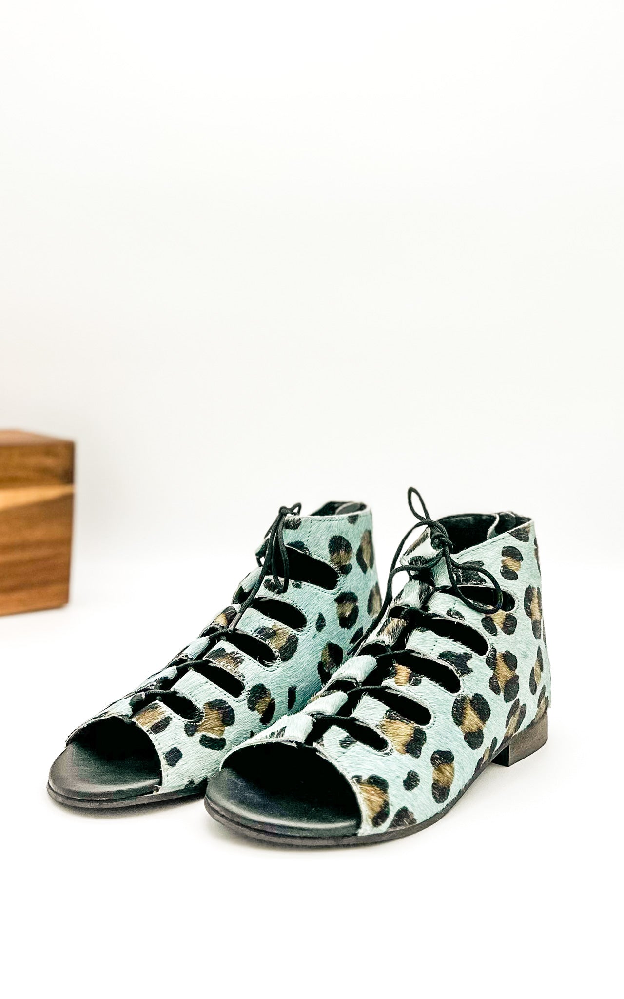 Nola Sandals in Teal - Charming Charlie