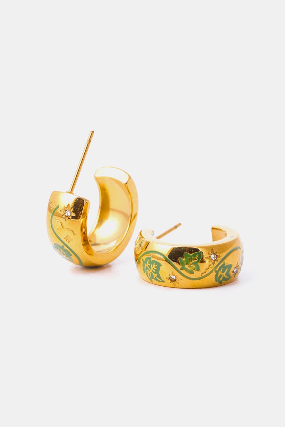 Pretty Overlapping Petals Gold Hoop Earrings