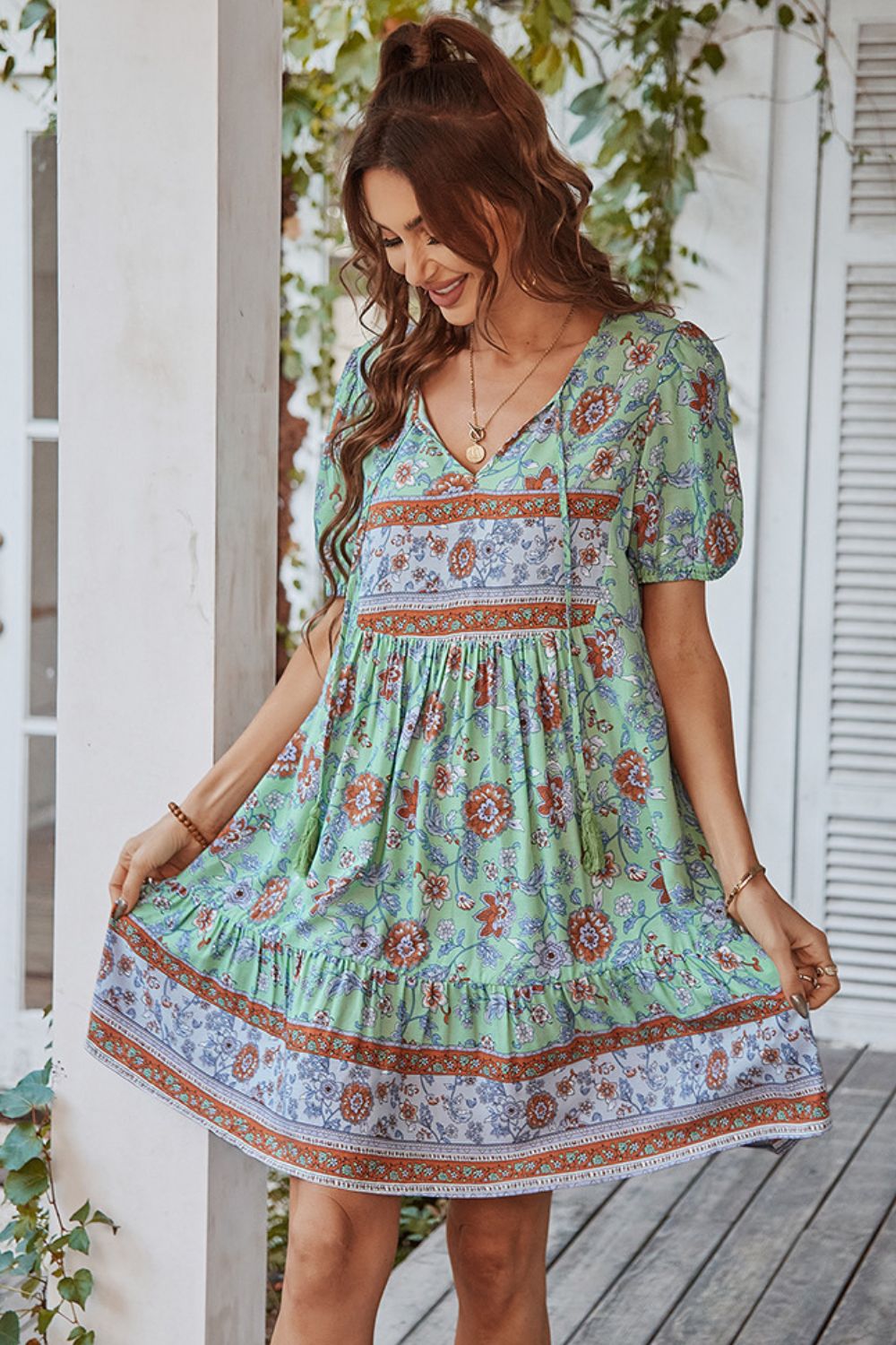 seashell mini dress spell Tie Neck Short Sleeve Mini Dress – Charming Charlie