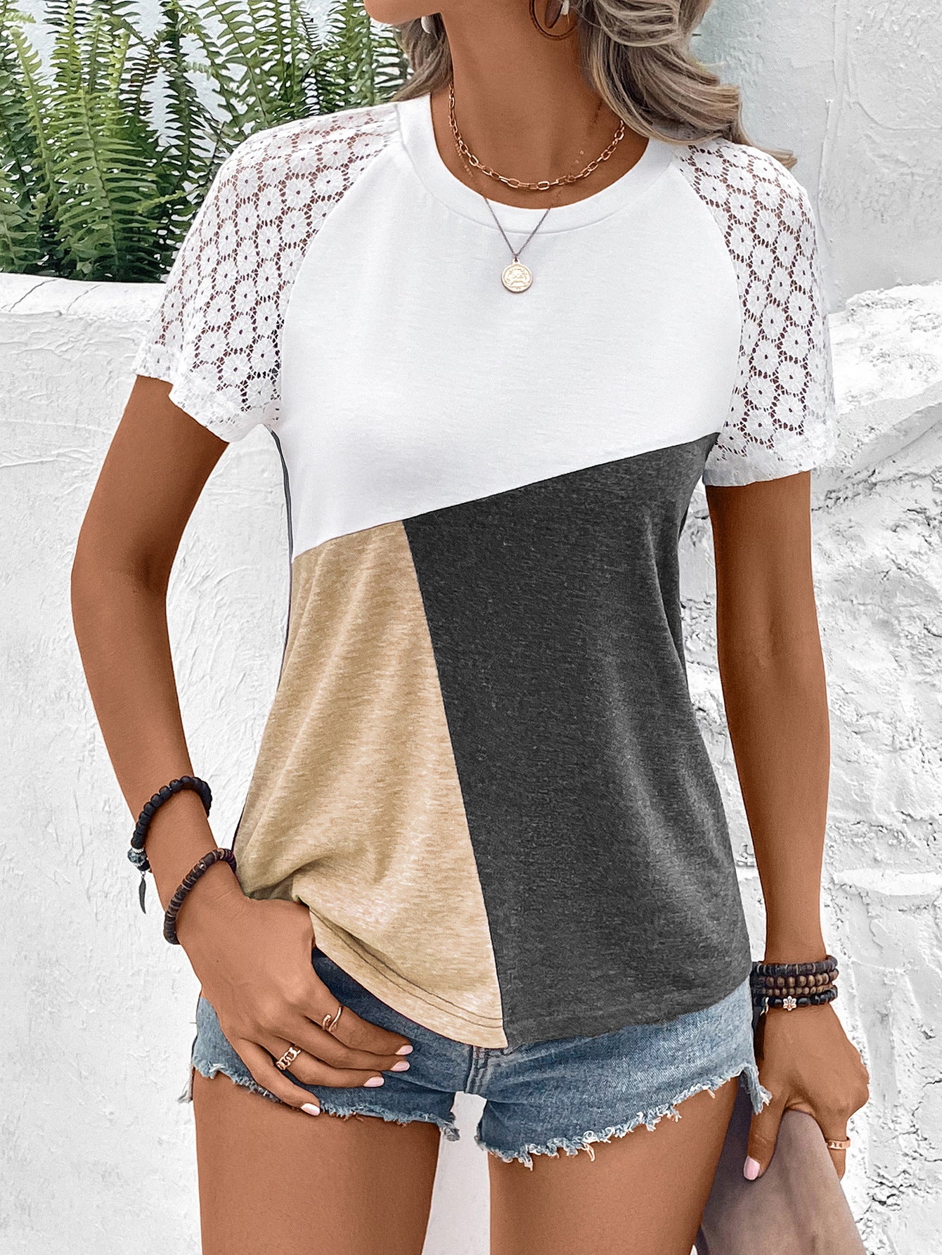 Color Block Raglan Sleeve Round Neck Tee - Charming Charlie