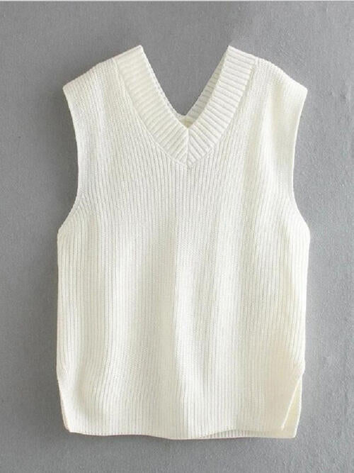 White Large And Medium V Neck Sleeveless Sweater at Rs 130/piece